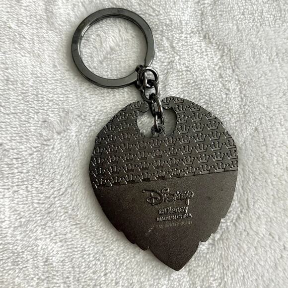 Loungefly Disney Villains Enamel Keychain Ursula Evil Queen Cruella Maleficent - Picture 3 of 7